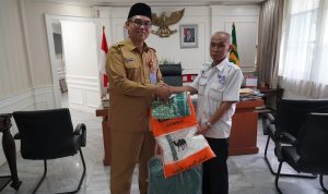 Pemkab Bogor Dorong Penduduk Inklusif, Guru SLB Dapat Hadiah Umroh