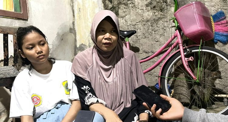 Rumah Janda di Cibinong Disegel Sepihak, Anak-Anak Alami Trauma