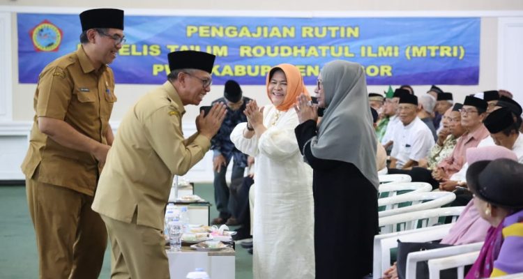 Pemkab Bogor Dukung Penuh Kegiatan Keagamaan, Sekda Hadiri Pengajian PWRI
