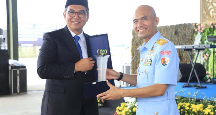 Sekda Kabupaten Hadiri Sertijab Danlanud ATS