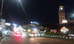 Jalur Puncak Masih Padat, Polisi Masih Terapkan One Way Arah Jakarta