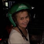 One Way Puncak Bikin Jengkel, Ibu Dua Anak Pilih Sewa Ojeg Online.