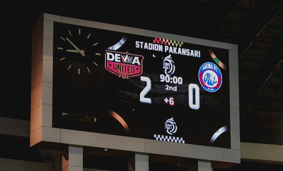 Alex Martins Bawa Dewa United Singkiran Arema FC dari Empat Besar