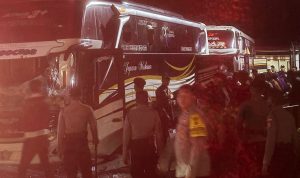 Begini Kronologi Bentrokan Suporter Persita dan PSIS di Tol Jagorawi