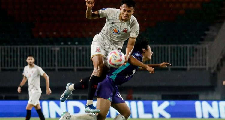 Madura United Terpuruk di Zona Degradasi Usai Imbang Lawan Persita Tanggerang