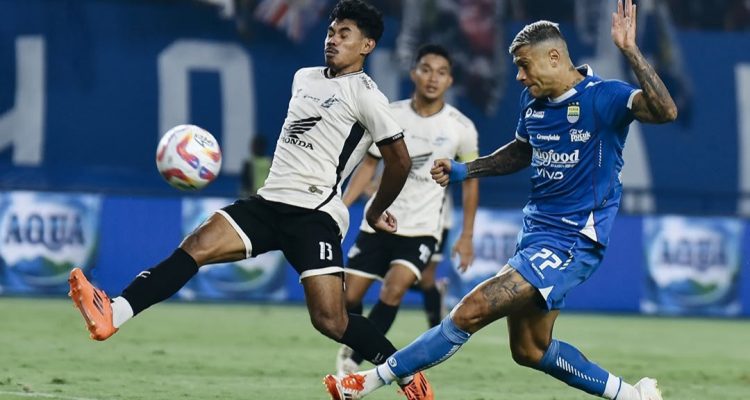 Ciro Alves Emang Gak Ada Obat ! Bawa Persib Menang Lawan PSM