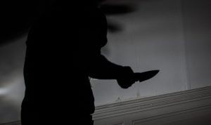 Warga Ditusuk Pisau Akibat Bangun Polisi Tidur