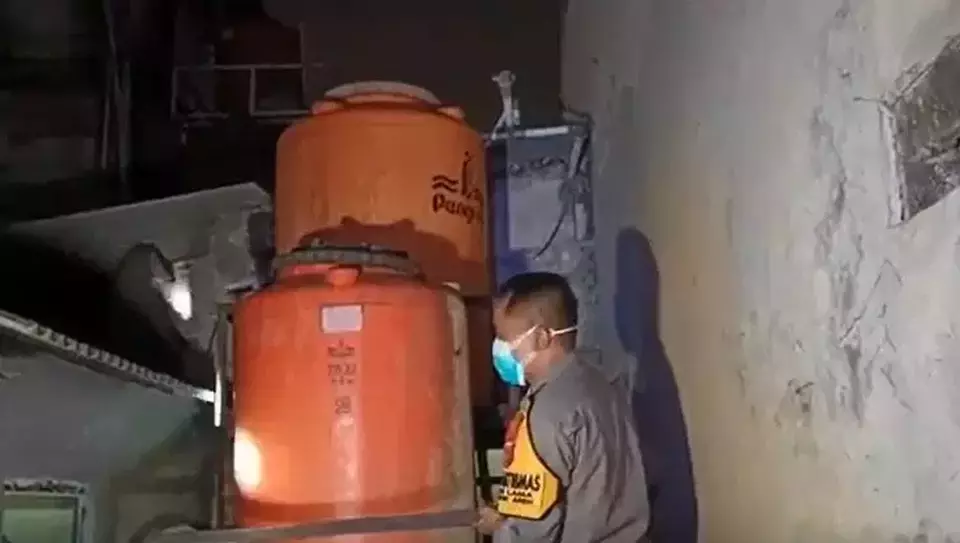 Penemuan Jasad Ibu dan Anak di Penampungan Air di Tambora Jakarta Selatan