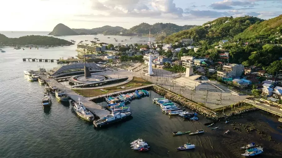 KSOP Labuan Bajo Umumkan Waspada Potensi Cuaca Estrem