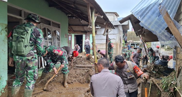 Ini Cerita Warga saat Banjir Bandang Cisarua : Hujan Petir Sejak Sore