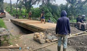 Jembatan Bailey di Jalan Citeurup- Sukamakmur Segera Rampung, Warga Bisa Gunakan Hari Senin