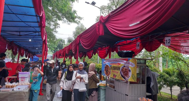 Bumdes Waluya Cimanggu II Sukses Gelar Bazar Ramadan Perdana di Dramaga