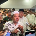Dedi Mulyadi Teken Surat Pengambilan Alihan Tahan Bantaran Sungai Senin