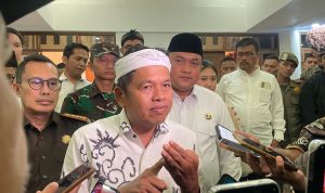 Dedi Mulyadi Teken Surat Pengambilan Alihan Tahan Bantaran Sungai Senin