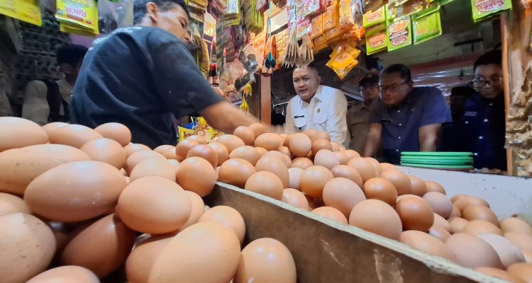 Dinas Perindustrian dan Perdagangan (Disperindag) Kabupaten Bogor akan gencar melakukan operasi pasar.