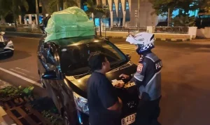 Satlantas Polres Pandeglang Cegah Peredaran Travel Bodong yang Melintas