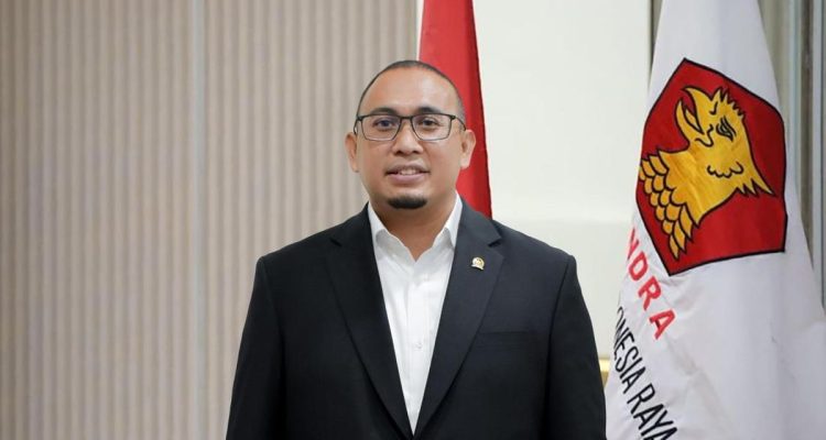 Andre Rosiade Lakukan Kunjungan Ke WNI yang Selamat dari Kecelakaan di Saudi