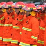 Selamatkan Lansia dari Banjir di Bogor, Aksi Damkar ini menjadi Sorotan Warga