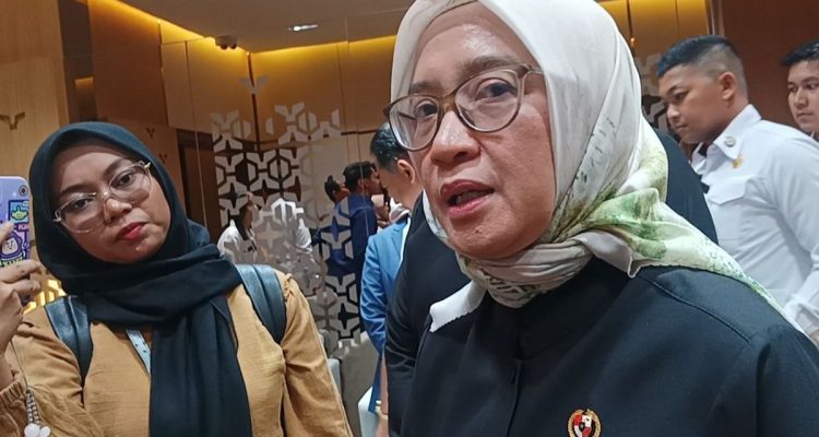 Heboh Isu Kenaikan Gaji ASN Capai 16%, PANRB Buka Suara