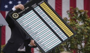 RI Ajak ASEAN Negosiasi Tarif Impor Trump dengan AS