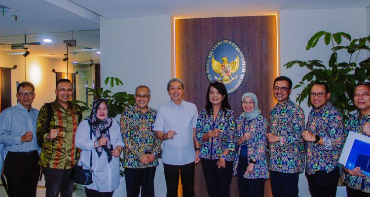 Wali Kota Bogor Bogor Minta Saran Ke Wamen PU, Bahas Penanganan Jalan Batu Tulis