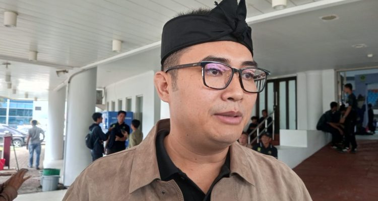 Ketua DPRD Sastra Winara Hadiri Festival Pencak Silat Tingkat Kabupaten Bogor
