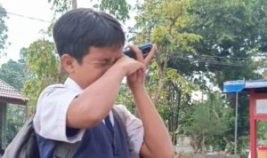 Siswa SMPN 2 Cibinong Menangis, Handphone Hilang saat Hadiri Kirab Mahkota Binokasih