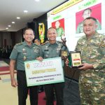 Sukseskan Program TMMD ke-123, Bupati Bogor dan Dandim Raih Penghargaan dari Mabes TNI