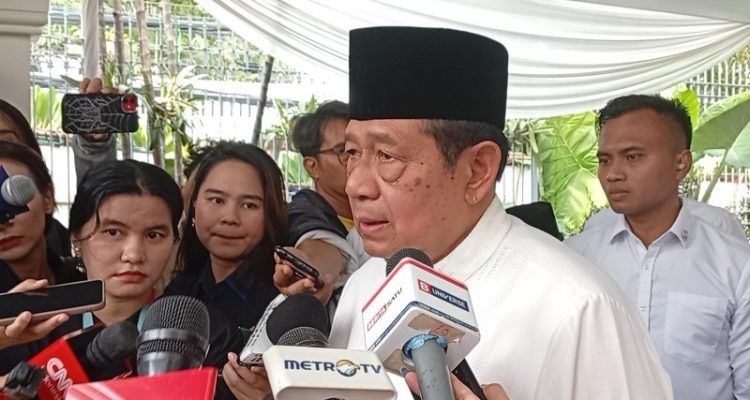 SBY Sampaikan Rasa Duka Atas Kepergian Musisi Legendaris Titiek Puspa
