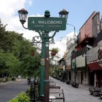 Wisatawan Keluhkan Adanya Aroma Tidak Sedap di Jalan Malioboro Jogja