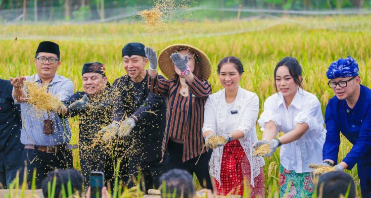 Panen Raya di AEWO Mulyaharja Bogor, Wadah Panen Ide Kreatif