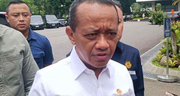 Bahlil Jelaskan Cara Agar RI Tidak Kena Tarif Impor Trump 32%