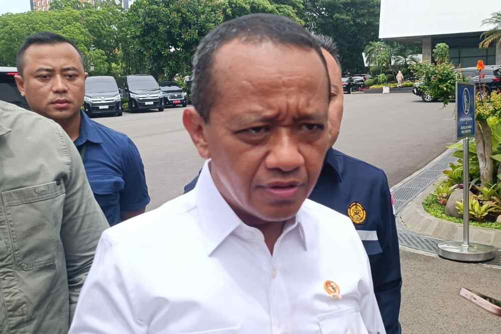 Bahlil Jelaskan Cara Agar RI Tidak Kena Tarif Impor Trump 32%