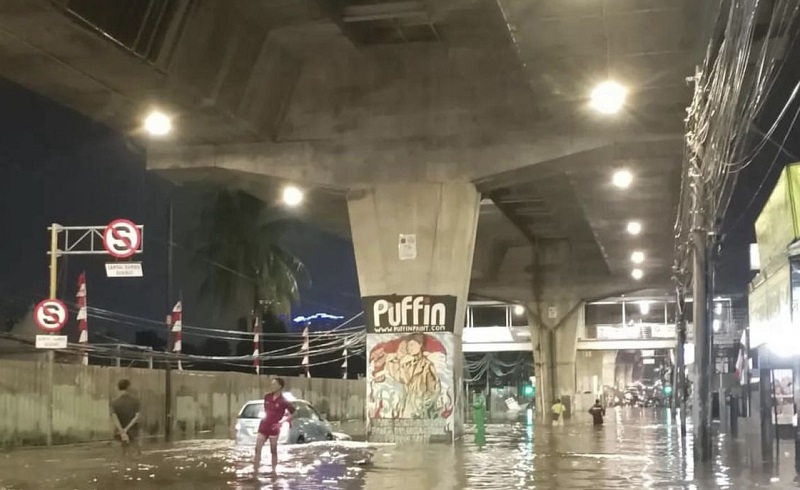 Hujan deras mengguyur Jakarta, Banjir Melanda Cipulir Jaksel