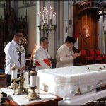 Uskup Petrus Turang Meninggal Dunia, Prabowo Datang Melayat ke Katedral